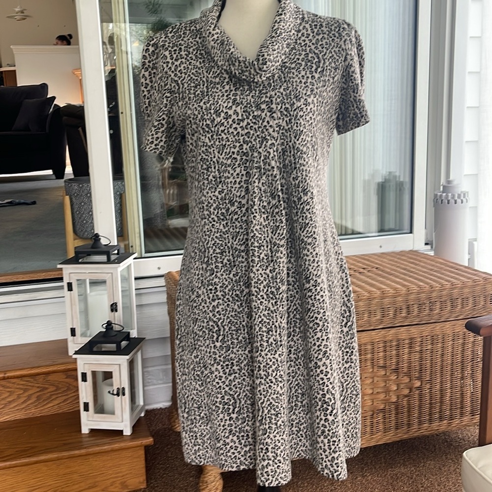 Christopher & Banks Black & Tan Animal Print Short Sleeve Dress Size 10